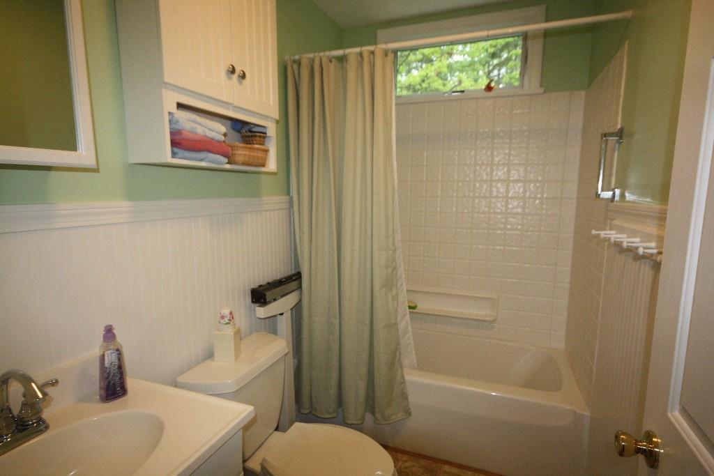 14 Pine Tree Lane Boothbay, ME 04537 - Photo 16 of 22 Photo