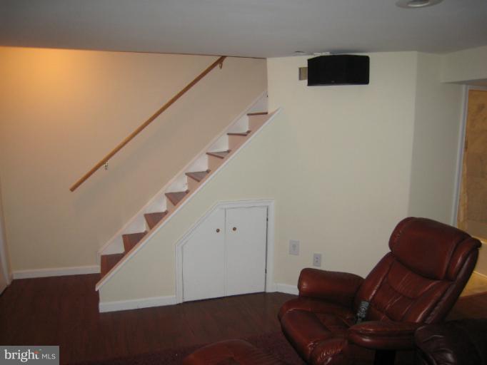 1632 Hardwick Road Towson, MD 21286 - Photo 14 of 18 Family Room