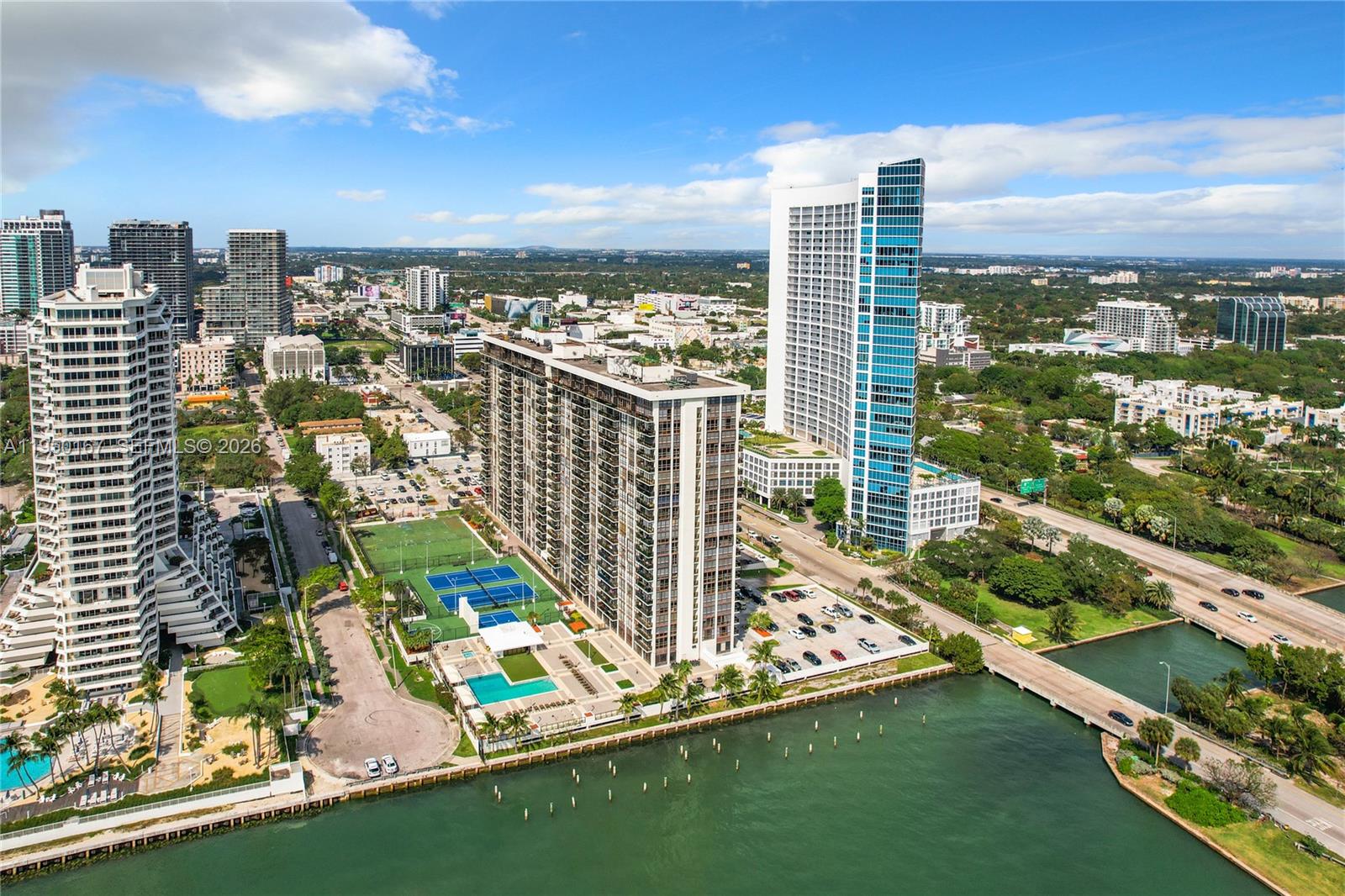 600 Northeast 36th Street, Unit 703 Miami, FL 33137 - Photo 45 of 48 a view of city from balcony