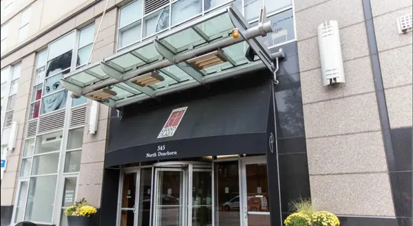 $4,000 | 545 North Dearborn Street, Unit 2707, Chicago, IL 60654