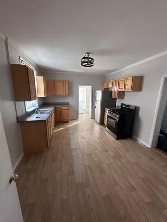 $269,900 | 1450 Hamilton Avenue Northwest, Grand Rapids, MI 49504