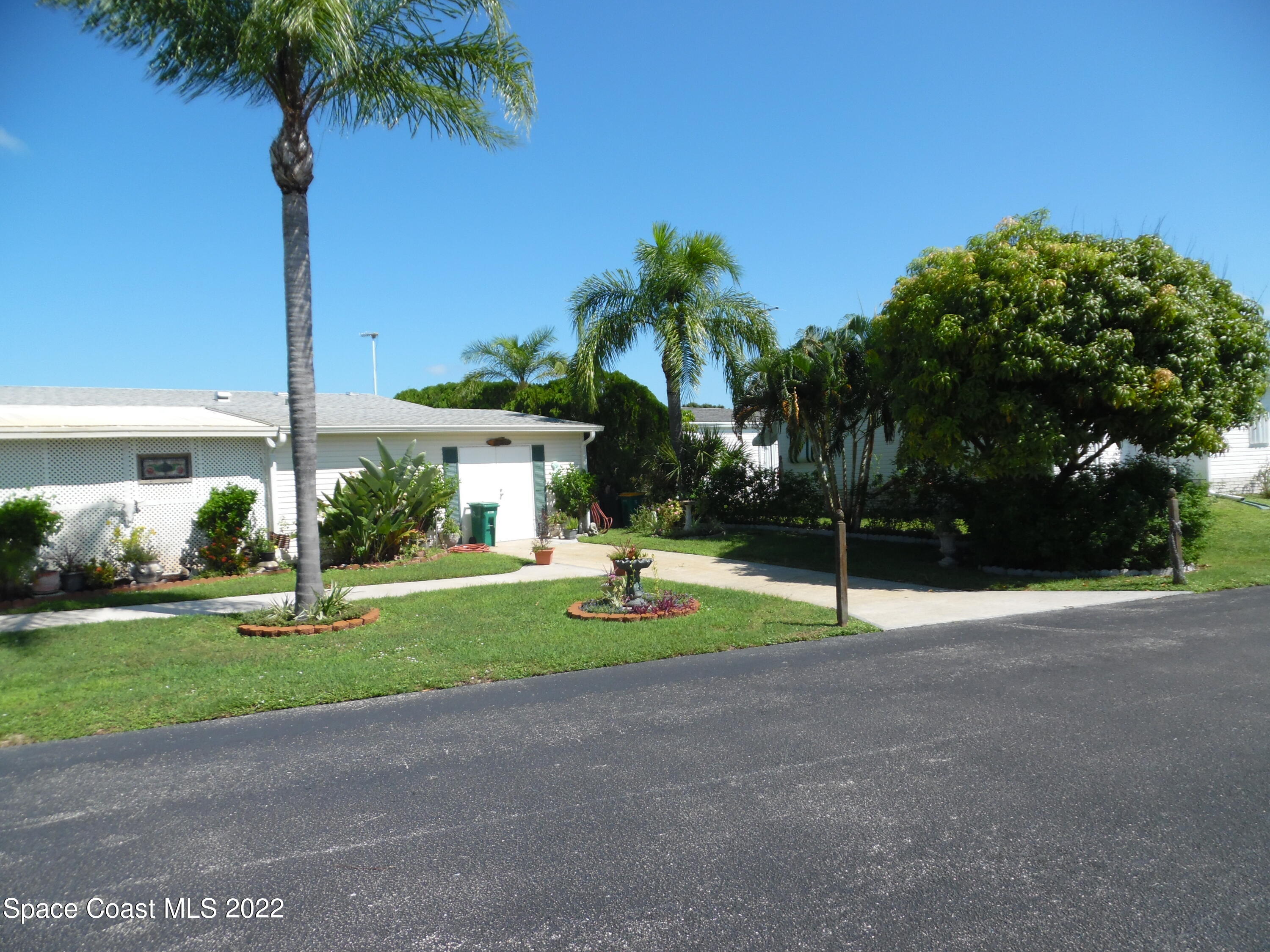 7685 Chasta Road Micco, FL 32976 - Photo 8 of 56 SAM_3398