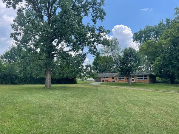 $378,000 | 1185 West Hume Road, Lima, OH 45806