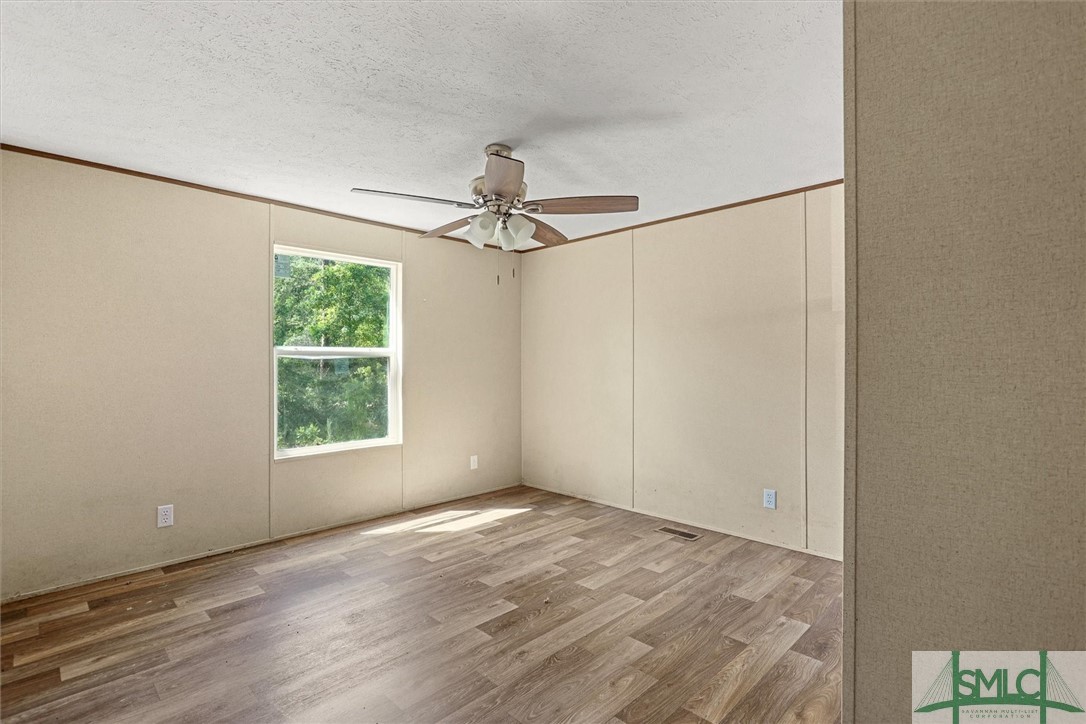108 Mary Todd Road Hinesville, GA 31313 - Photo 28 of 36 Bedroom 3.3