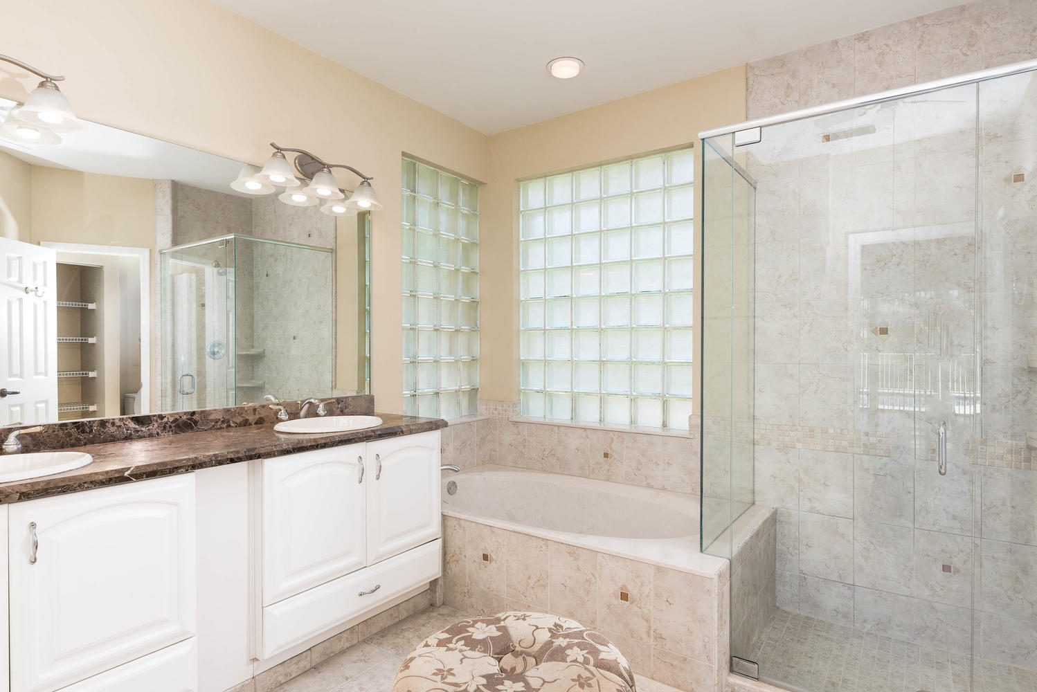 22295 Holcomb Place Boca Raton, FL 33428 - Photo 12 of 38 Master bath