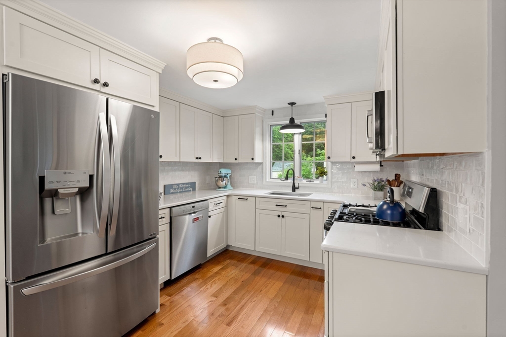 45 County Road Andover, MA 01810 - Photo 9 of 41