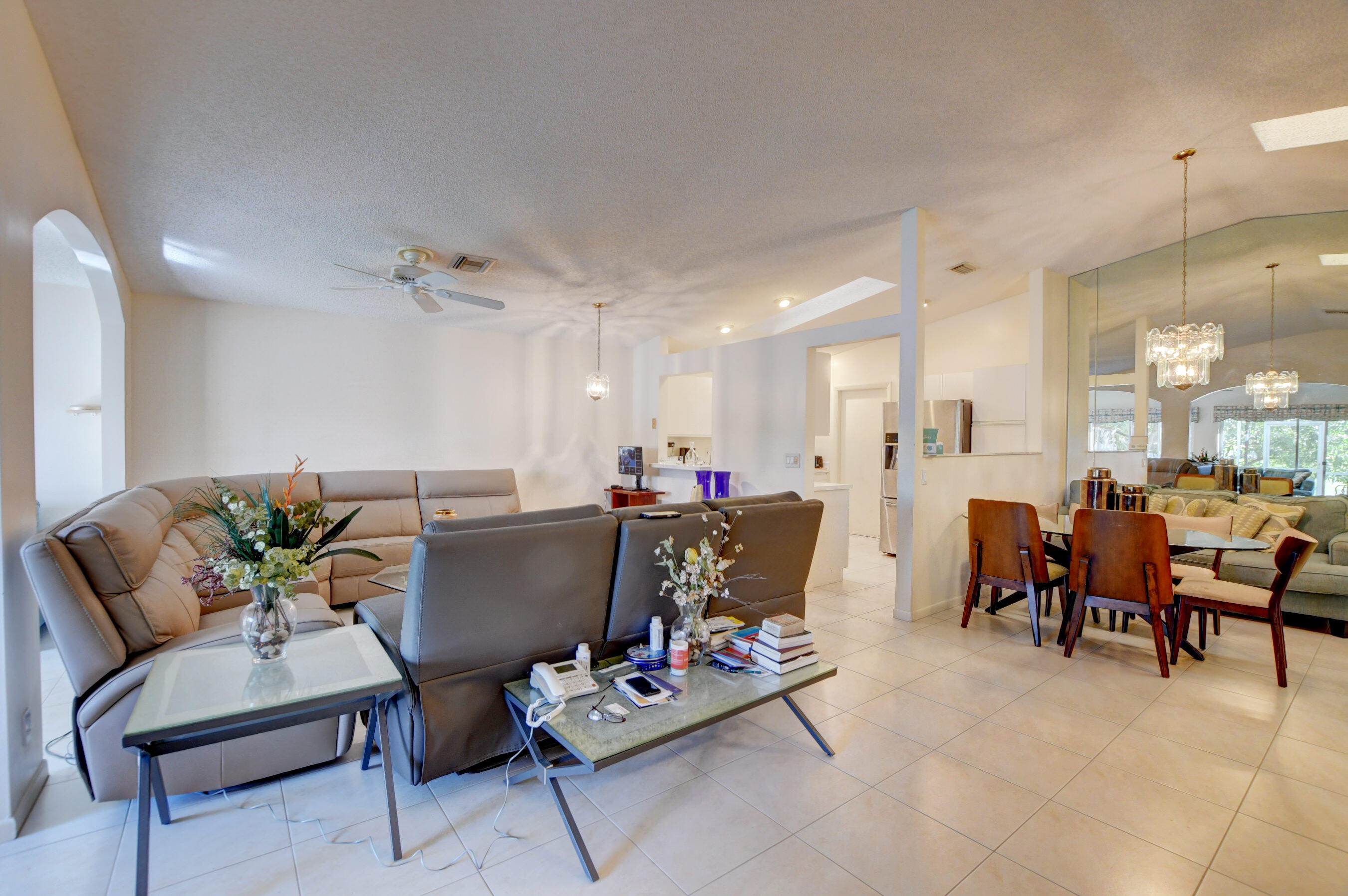 10332 Sunstream Lane Boca Raton, FL 33428 - Photo 19 of 49 19_ebf_8658and4more
