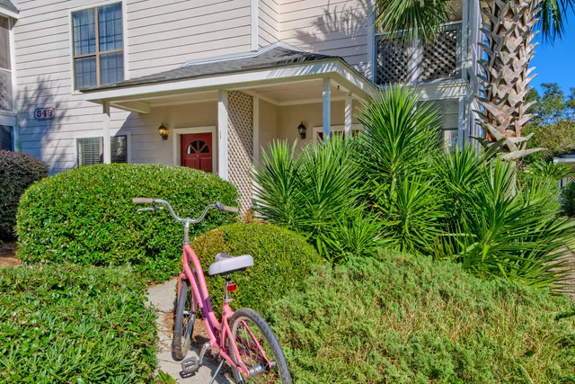 $479,000 | 348 Sandpiper Drive, Unit G, Mount Pleasant, SC 29464