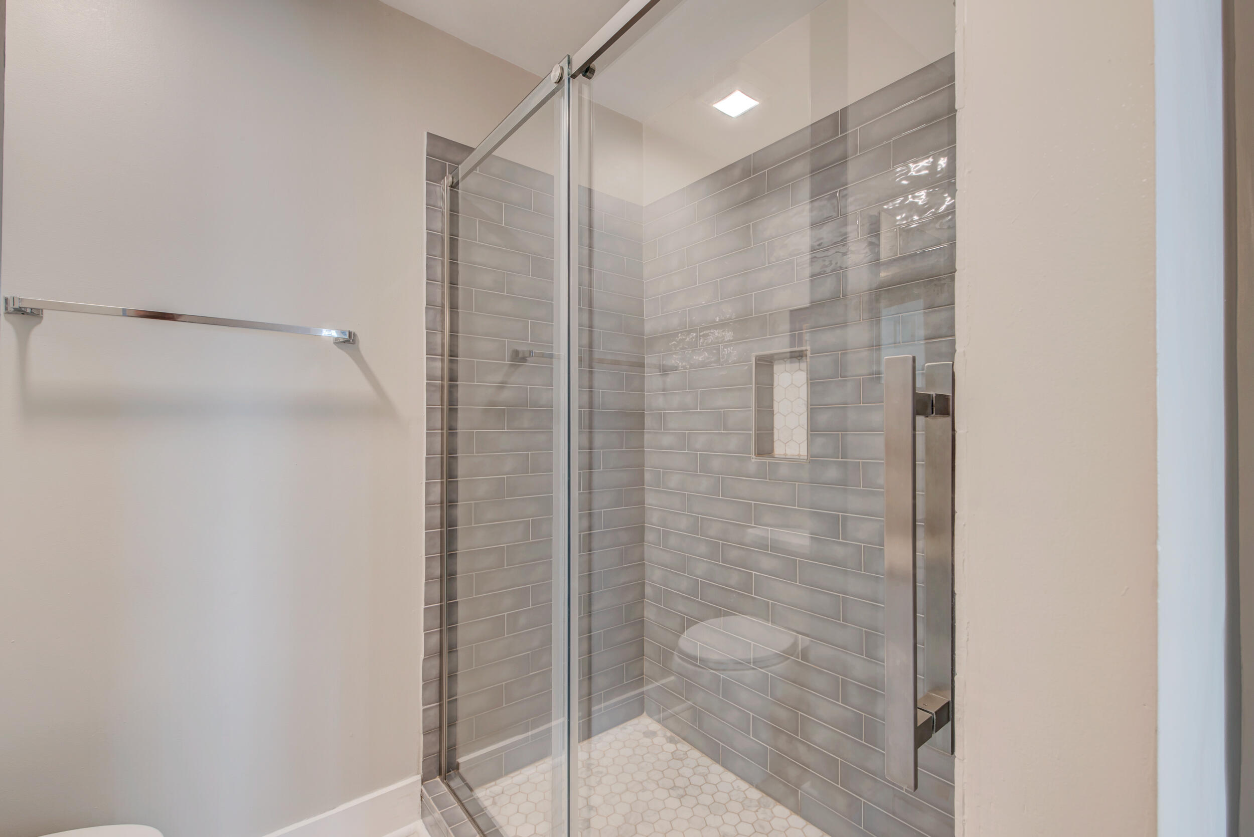 348 Sandpiper Drive, Unit G Mount Pleasant, SC 29464 - Photo 14 of 57 _DSC0973_4_5_6_7