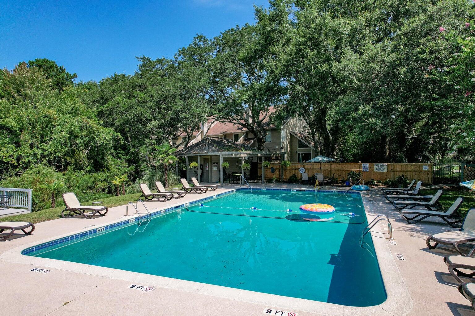 348 Sandpiper Drive, Unit G Mount Pleasant, SC 29464 - Photo 29 of 57 20230816181848302193000000-o