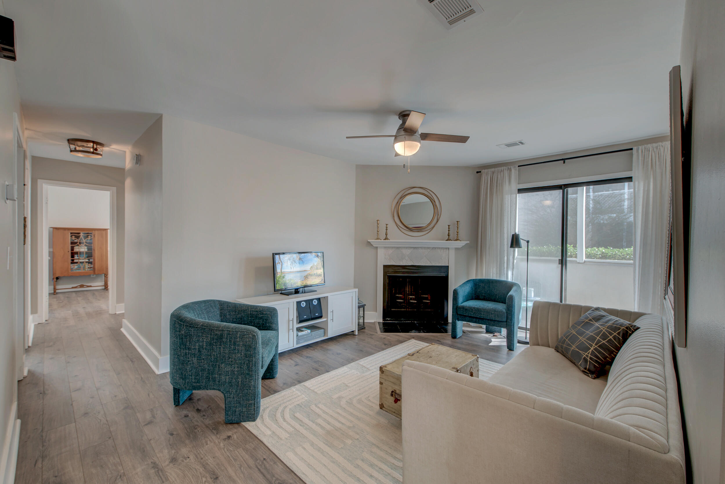 348 Sandpiper Drive, Unit G Mount Pleasant, SC 29464 - Photo 7 of 57 _DSC0903_4_5_6_7