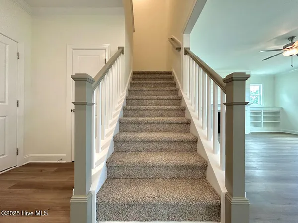 $480,000 | 504 Yellow Birch Way, Hubert, NC 28539