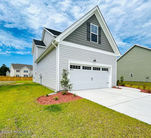 $480,000 | 504 Yellow Birch Way, Hubert, NC 28539