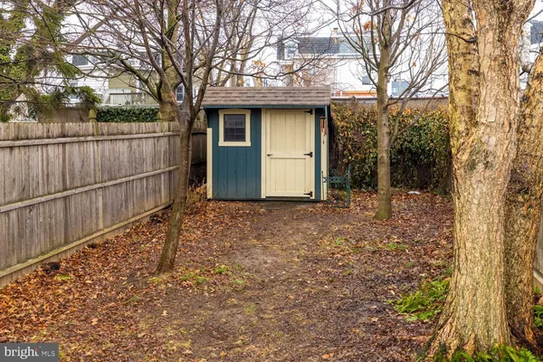 $381,500 | 416 Cedar Street, Jenkintown, PA 19046