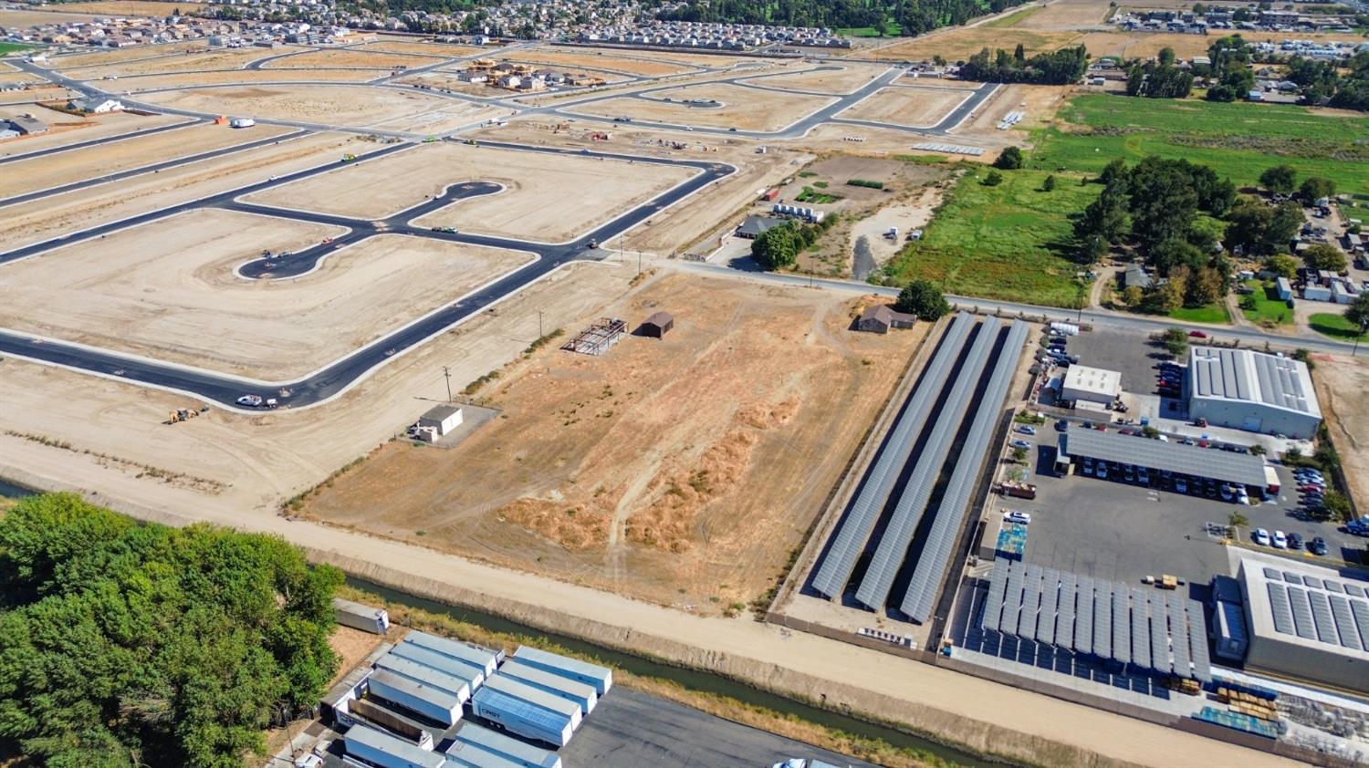 259 Swanson Road Manteca, CA 95337 - Photo 6 of 27