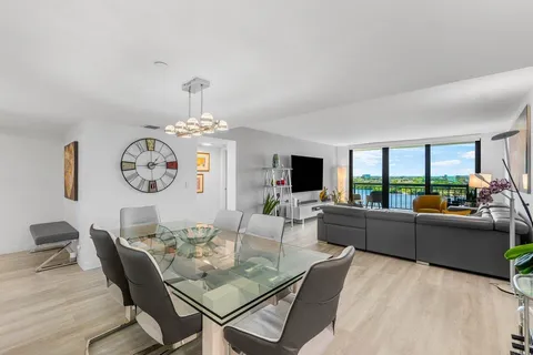 $949,000 | 2003 North Ocean Boulevard, Unit 904, Boca Raton, FL 33431