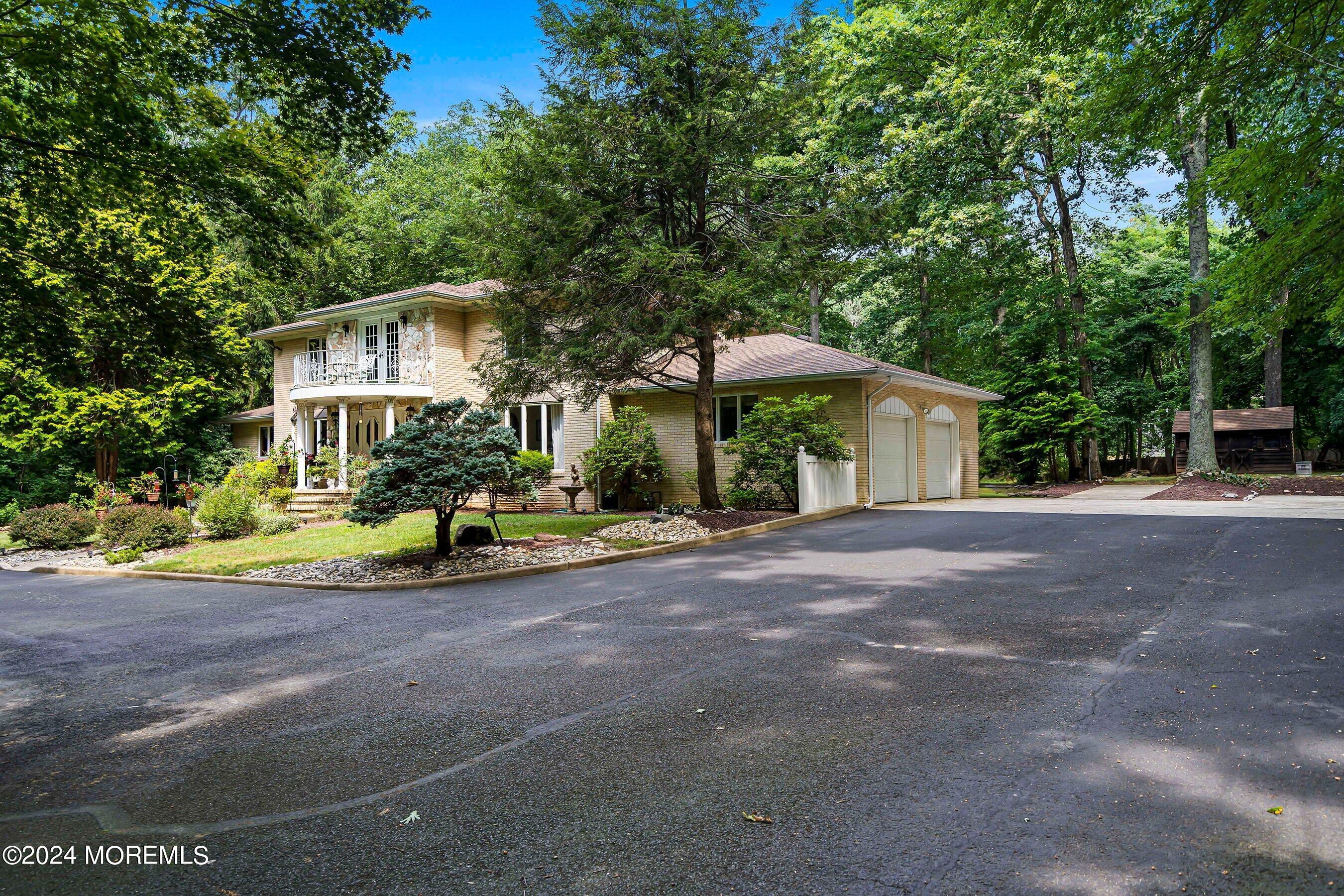24 Peskin Road Farmingdale, NJ 07727 - Photo 3 of 57 1000012031