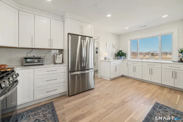 $879,900 | 2 Old Town Highway, Unit 12, East Haven, CT 06512