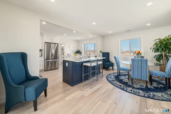 $879,900 | 2 Old Town Highway, Unit 12, East Haven, CT 06512