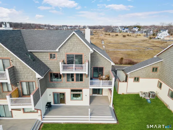 $879,900 | 2 Old Town Highway, Unit 12, East Haven, CT 06512