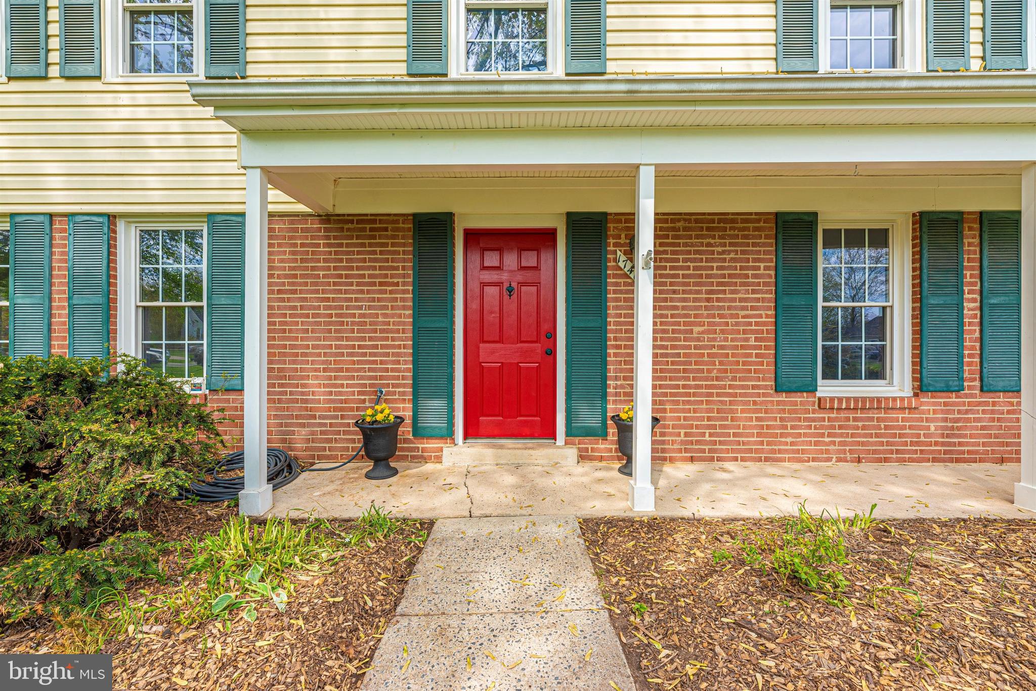 17405 Chiswell Road Poolesville, MD 20837 - Photo 2 of 63