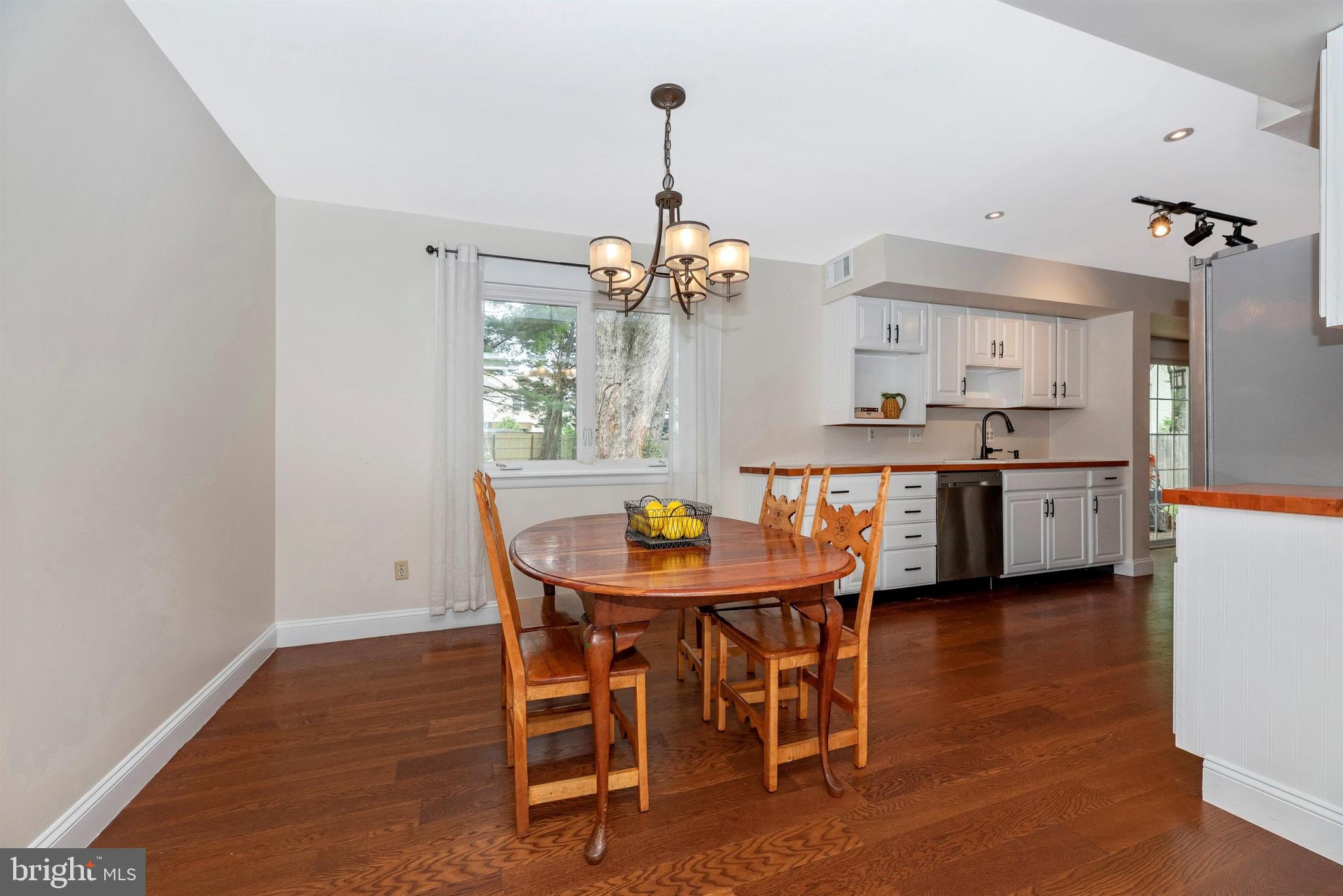 17405 Chiswell Road Poolesville, MD 20837 - Photo 14 of 63