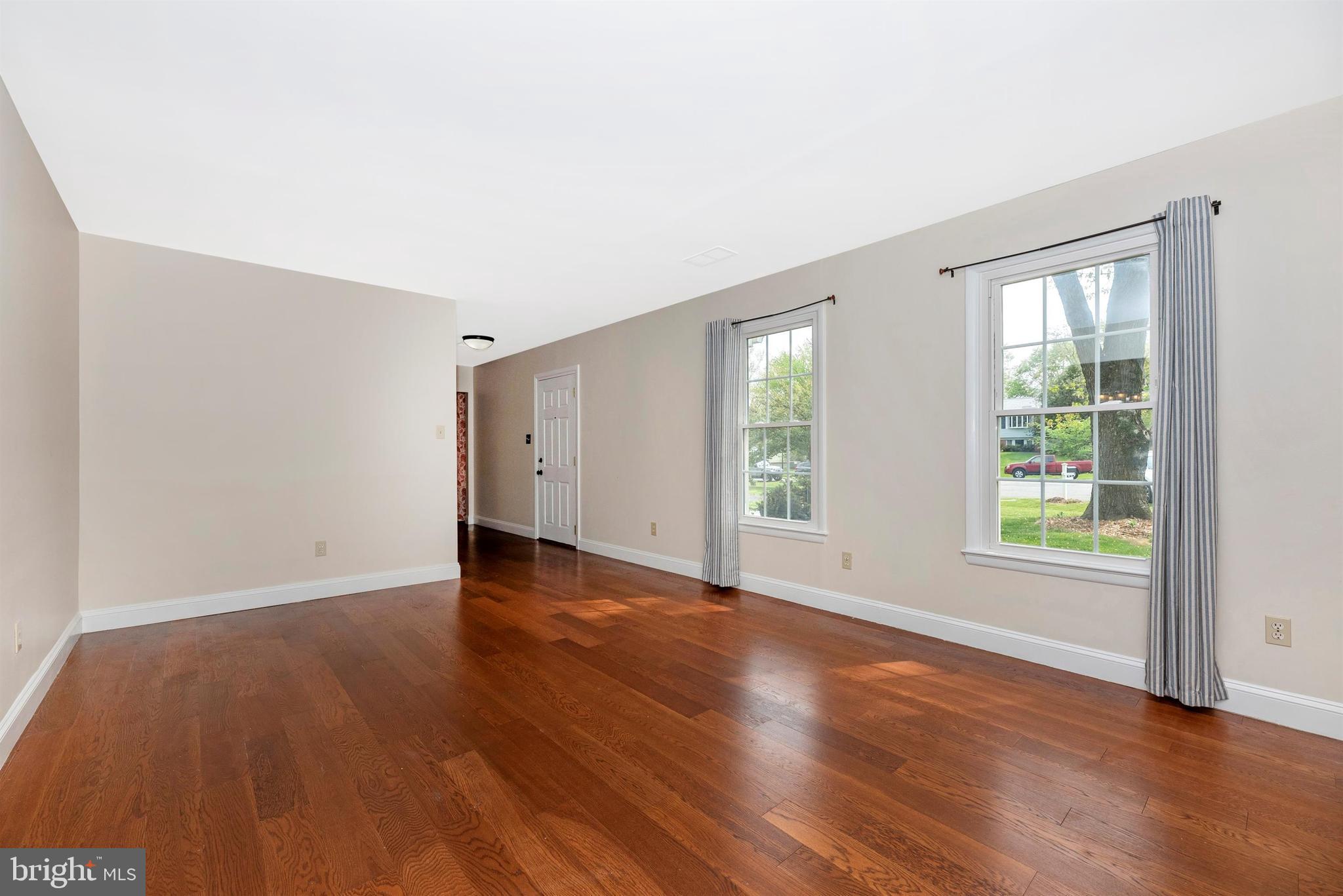 17405 Chiswell Road Poolesville, MD 20837 - Photo 18 of 63