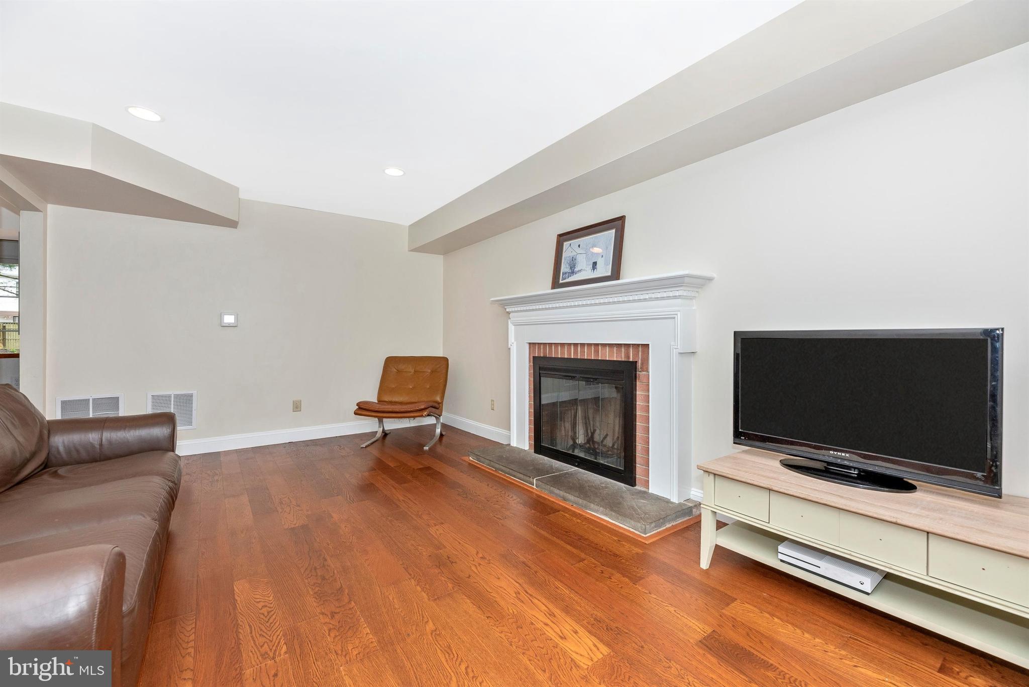 17405 Chiswell Road Poolesville, MD 20837 - Photo 21 of 63