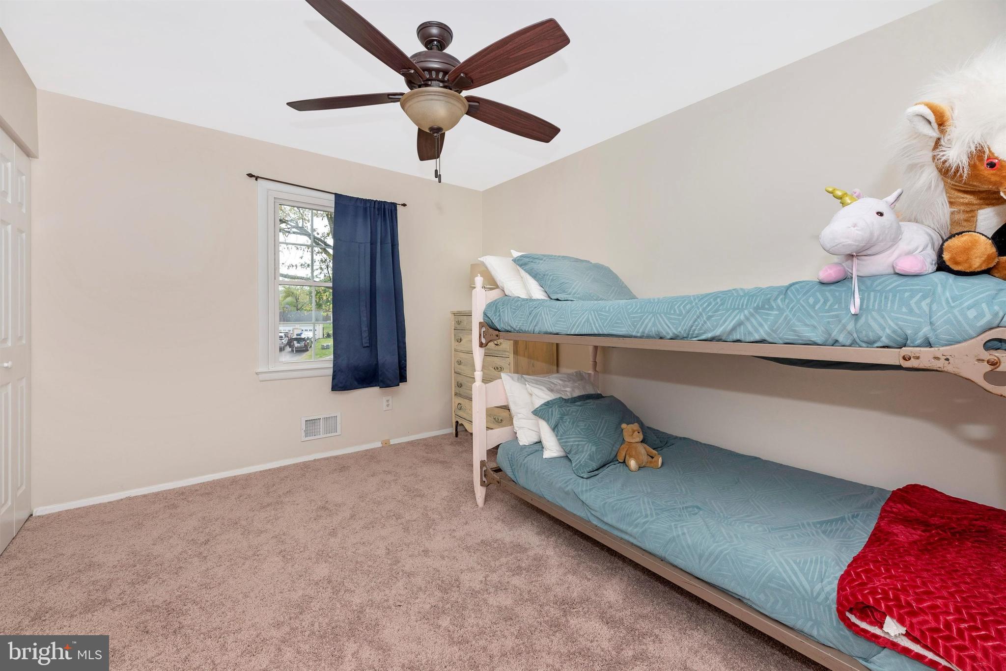 17405 Chiswell Road Poolesville, MD 20837 - Photo 35 of 63 Bedroom #2