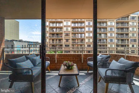 $820,000 | 2141 P Street Northwest, Unit 503, Washington, DC 20037