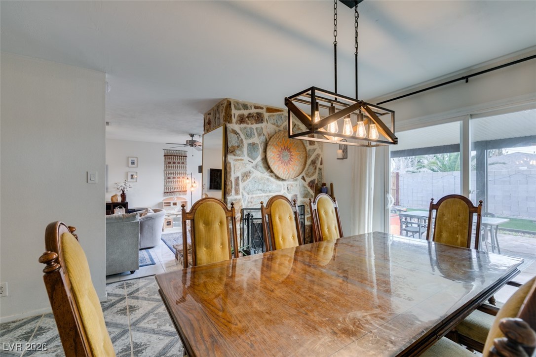 101 South Cimarron Road Las Vegas, NV 89145 - Photo 14 of 27