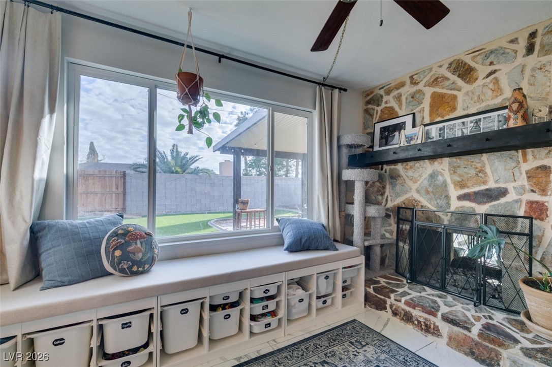 101 South Cimarron Road Las Vegas, NV 89145 - Photo 10 of 27