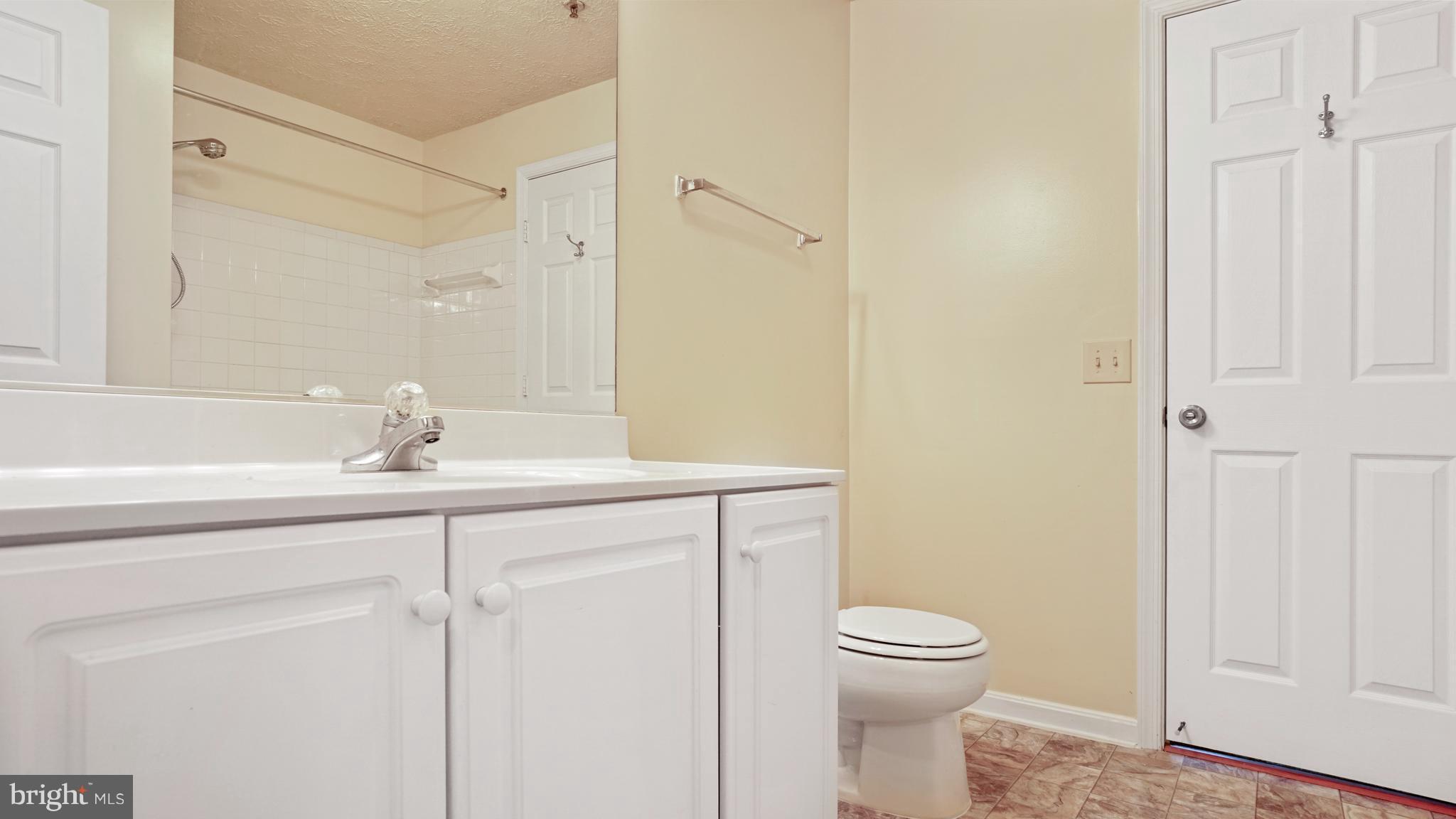 584 Kennington Road, Unit 584 Reisterstown, MD 21136 - Photo 16 of 19 Bath