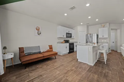 $300,000 | 6008 Montrelia Drive, Austin, TX 78724