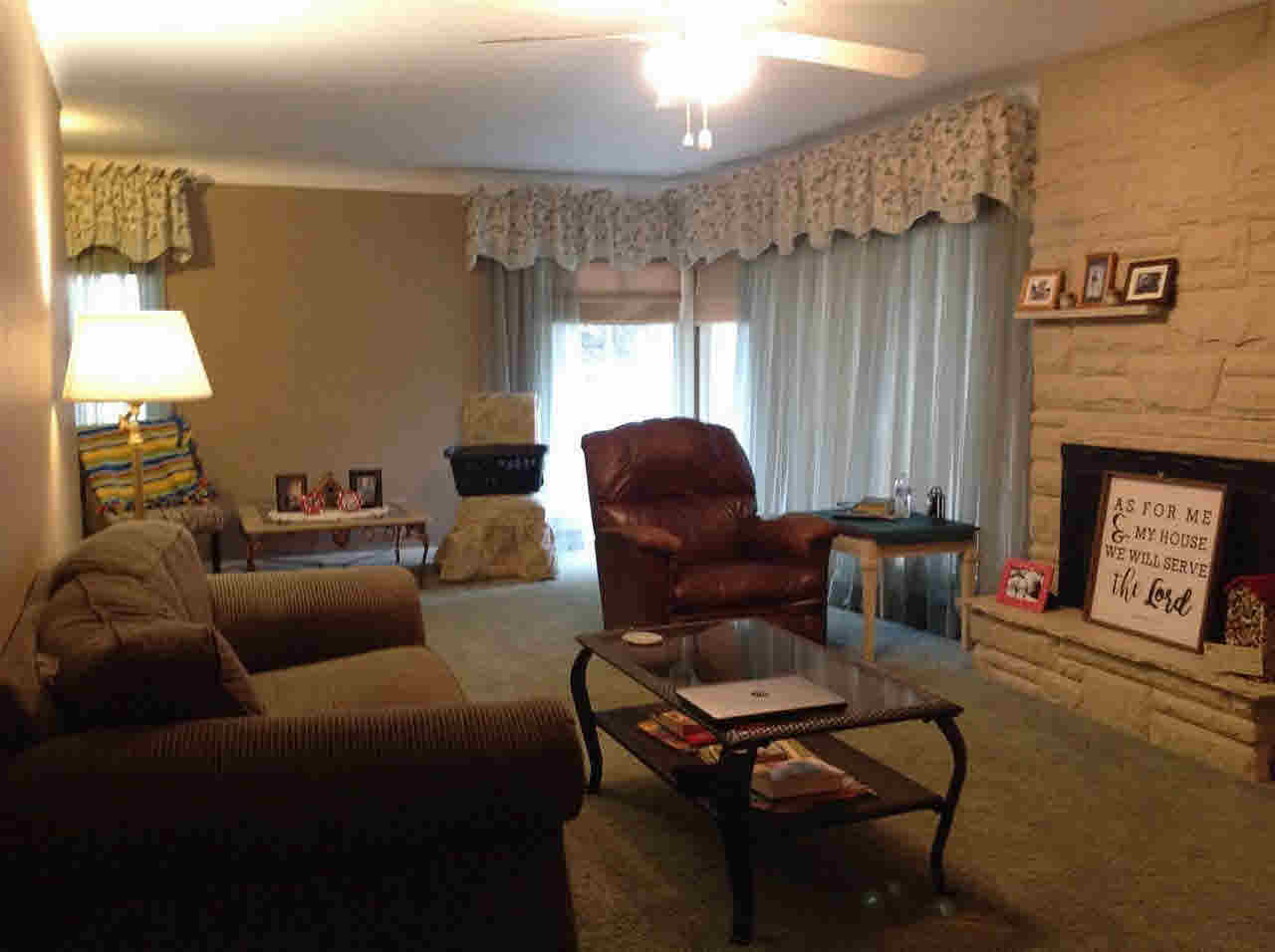 6175 North Linden Road Mount Morris, MI 48458 - Photo 10 of 28 21430903-9.JPG