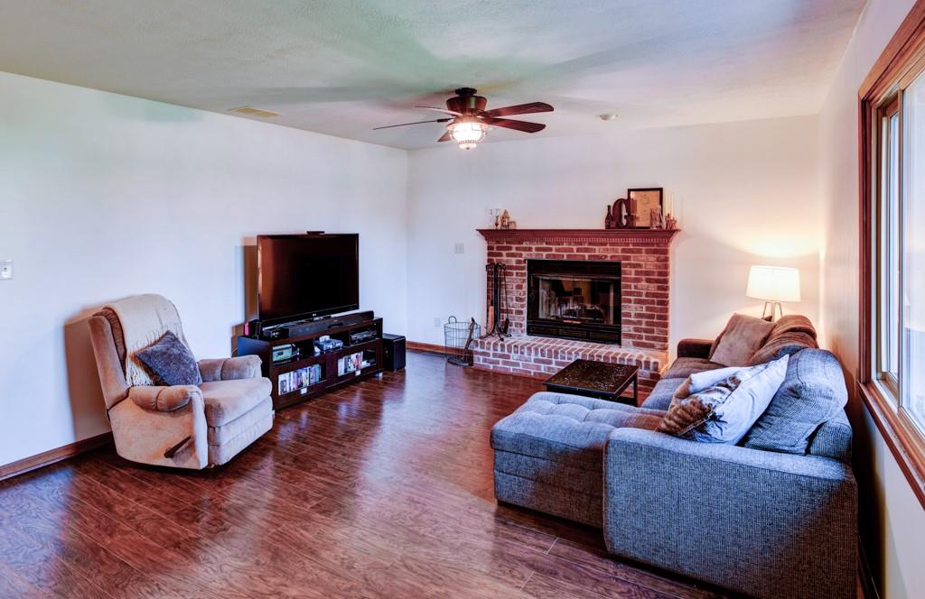 7160 Eagle Road Indianapolis, IN 46278 - Photo 3 of 28 Gallery Image 3