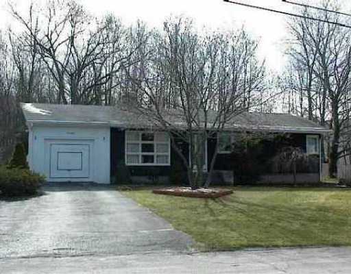 70 Roosevelt Road Cumberland, RI 02864 - Photo 1 of 1 Exterior Front.