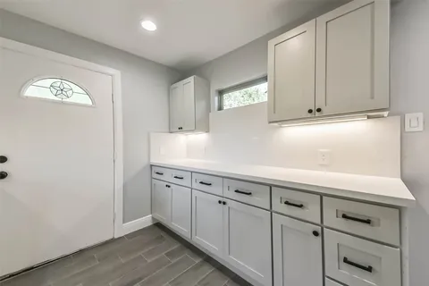 $199,000 | 8925 Everglade Drive, Houston, TX 77078