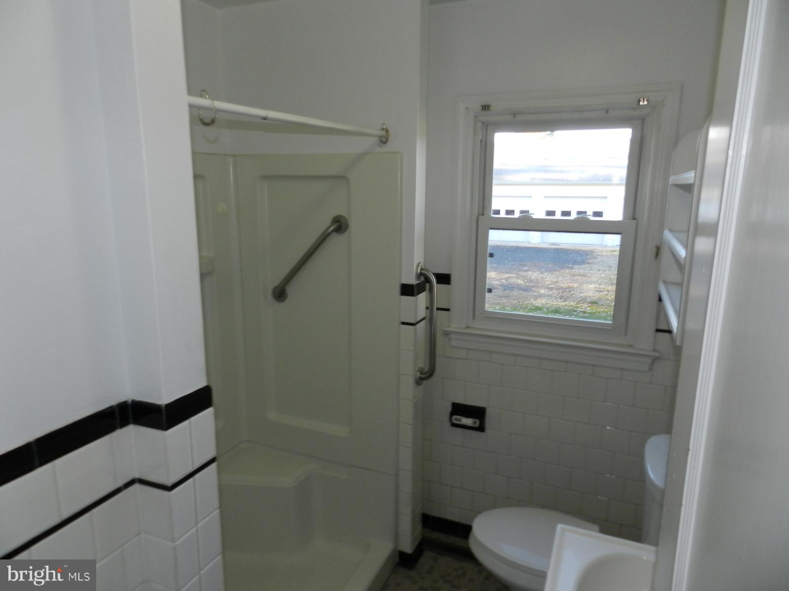 30 Longfield Road Colonial Beach, VA 22443 - Photo 14 of 21 Bath