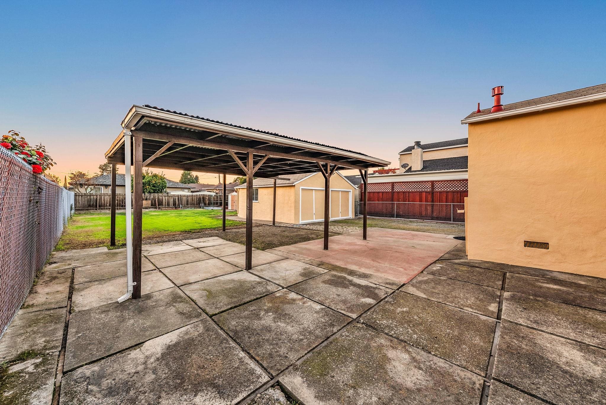 20911 Chester Street Castro Valley, CA 94546 - Photo 3 of 17