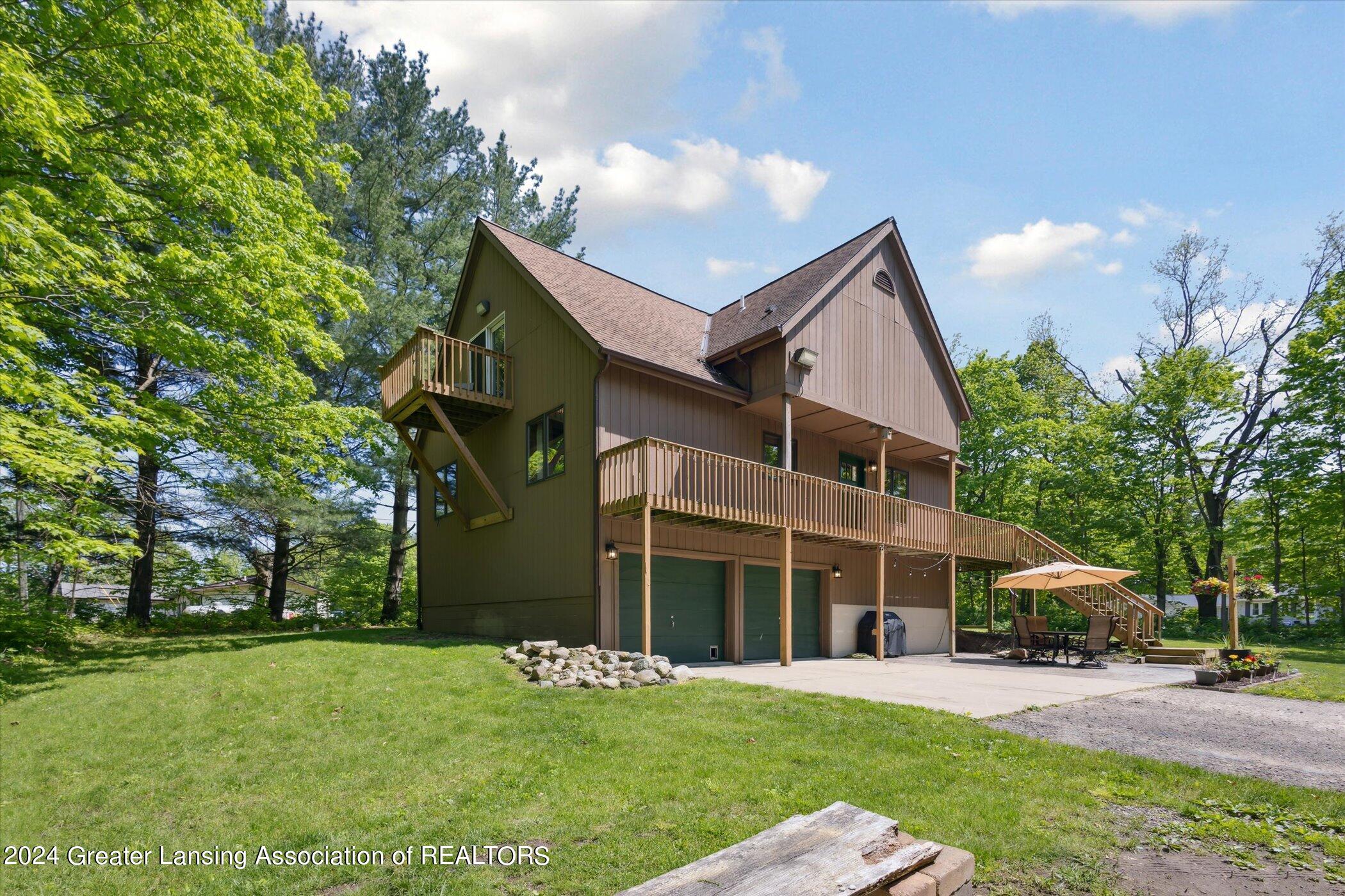 14312 McCrumb Road Eagle, MI 48822 - Photo 3 of 59 02-14312-McCrumb-Rd-Eagle-MI-48822-Windo