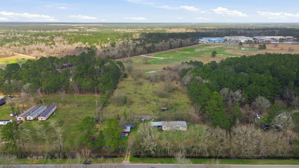 $225,000 | 17988 Farm To Market 787, Cleveland, TX 77327