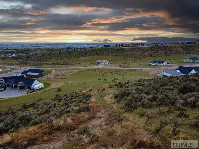 $180,000 | 7067 South High Willow Lane, Idaho Falls, ID 83406