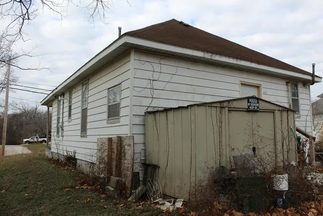 $22,000 | 311 Wabash Avenue, Centralia, IL 62801