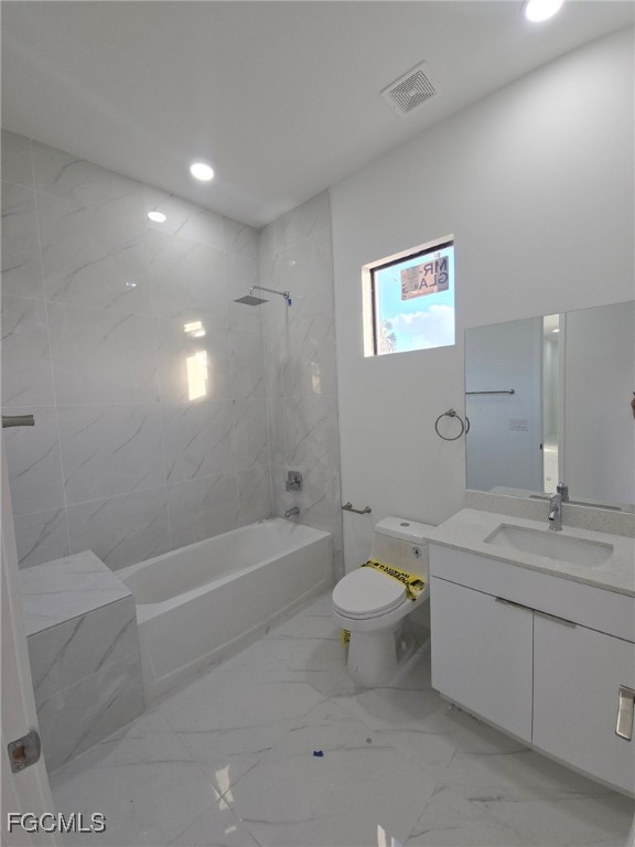 3101 Inez Avenue South Lehigh Acres, FL 33976 - Photo 2 of 20