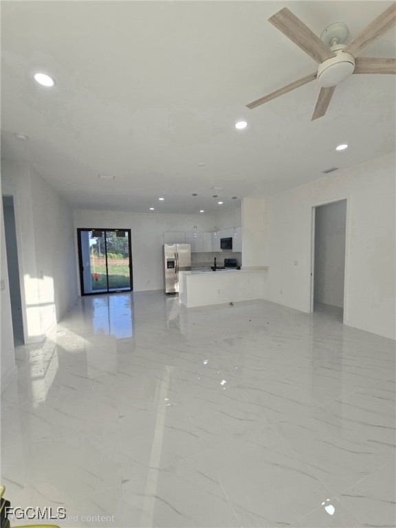 3101 Inez Avenue South Lehigh Acres, FL 33976 - Photo 5 of 20