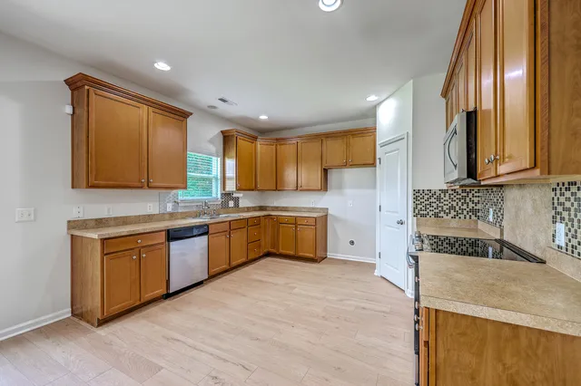 $400,000 | 449 Delmont Drive, Goose Creek, SC 29445