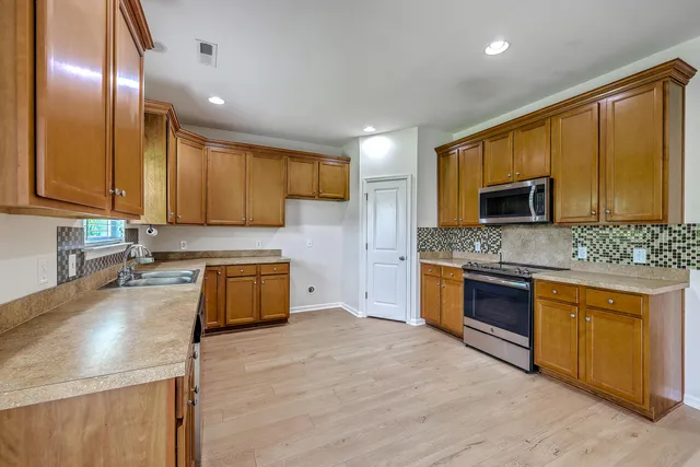 $400,000 | 449 Delmont Drive, Goose Creek, SC 29445