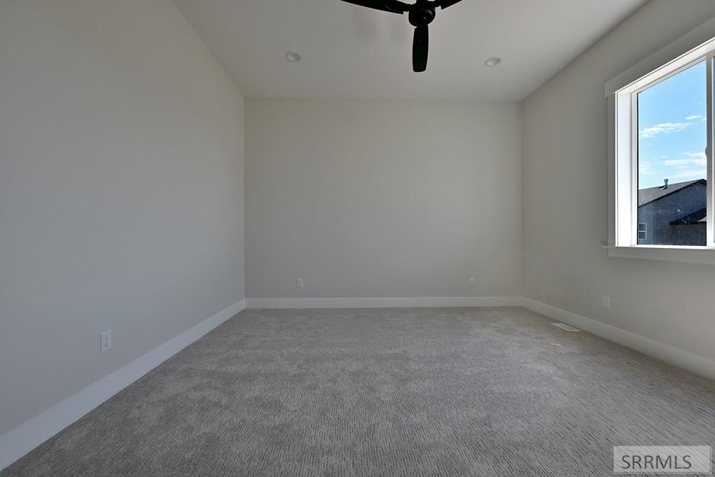 499 Fieldstone Avenue Rigby, ID 83442 - Photo 4 of 14 Primary Suite
