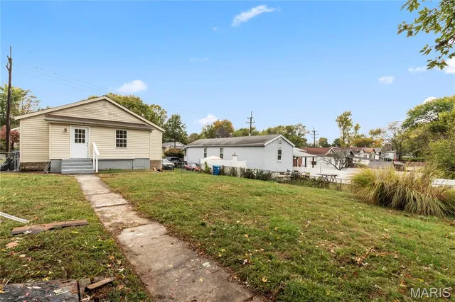 $215,000 | 333 Rauhut Avenue, St. Louis, MO 63125